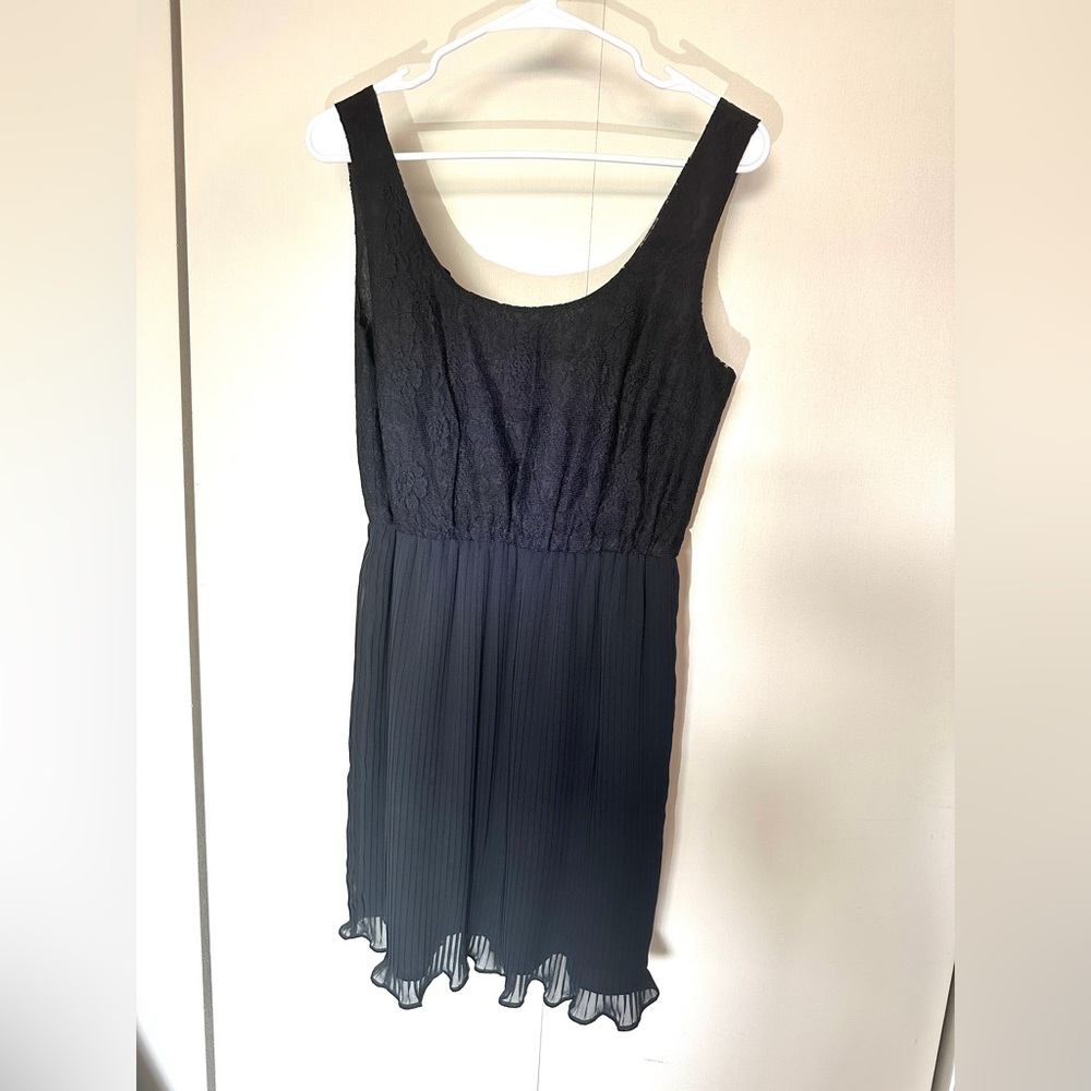 Lauren Conrad Little Black Dress Size 4 NWT